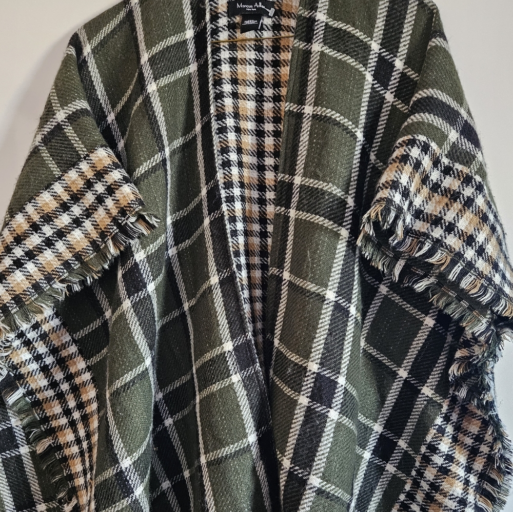 MARCUS ADLER WRAP - Picture 2 of 14